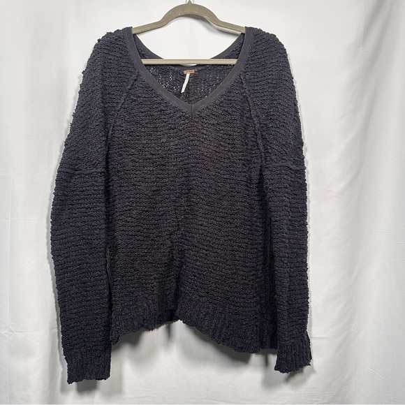 Free People Black Bouclé Textured Knit Sweater Oversized Slouchy Quiet Luxury Si - Picture 7 of 10